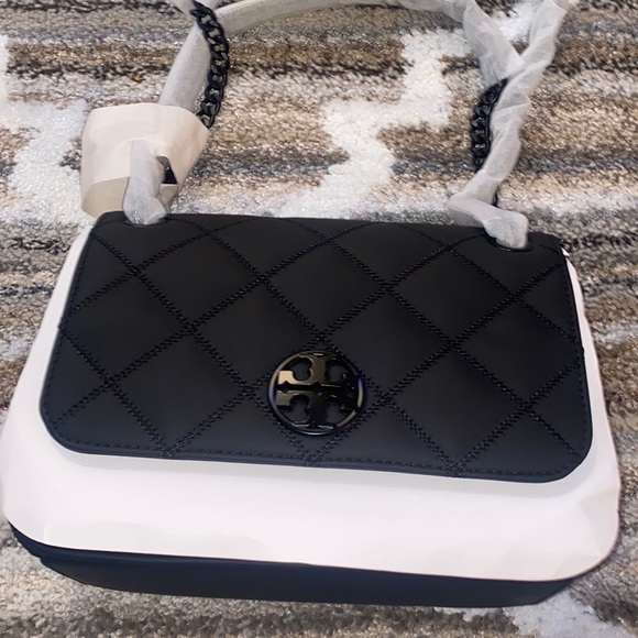 Tory Burch Willa Matte Small Shoulder Bag - Picture 2 of 5